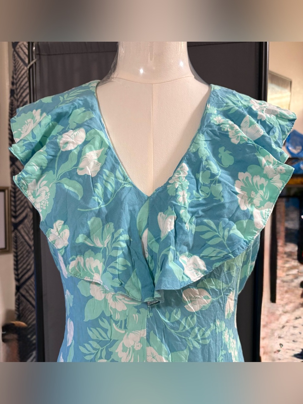 Calvin Klein Floral Challis Ruffle Hem
Dress Blue , 100% Rayon - Size 8 - Picture 8 of 17